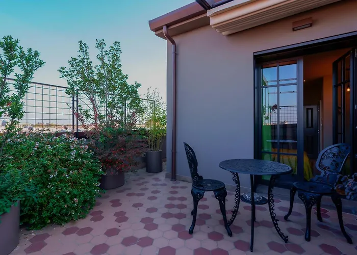 Bed and Breakfast Skyline 1/7 4*