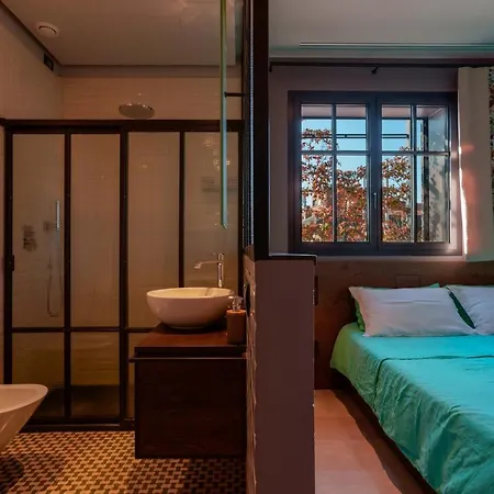 Bed & Breakfast Skyline 1/7 4*