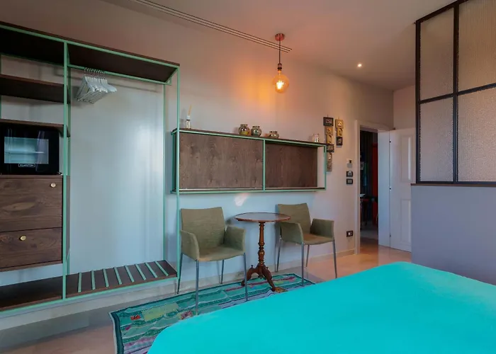 Couette-café Skyline 1/7