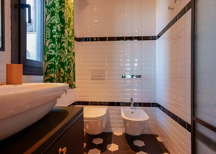 Bed & Breakfast Skyline 1/7 Bologna