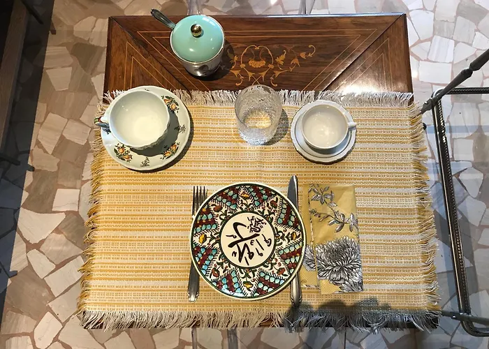 Skyline 1/7 Bed & Breakfast 4*